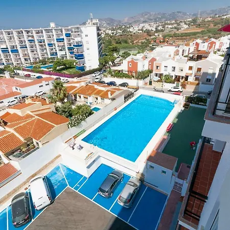 Edificio Morasol Canovas * Нерха